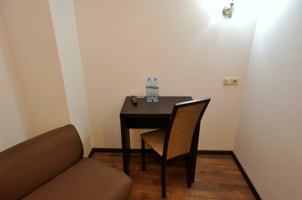 Tbilisi Check In Hotel Luaran gambar