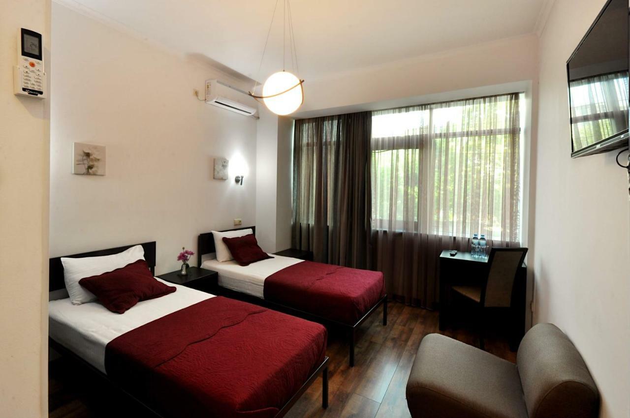 Tbilisi Check In Hotel Luaran gambar