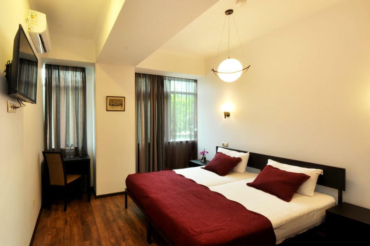 Tbilisi Check In Hotel Luaran gambar