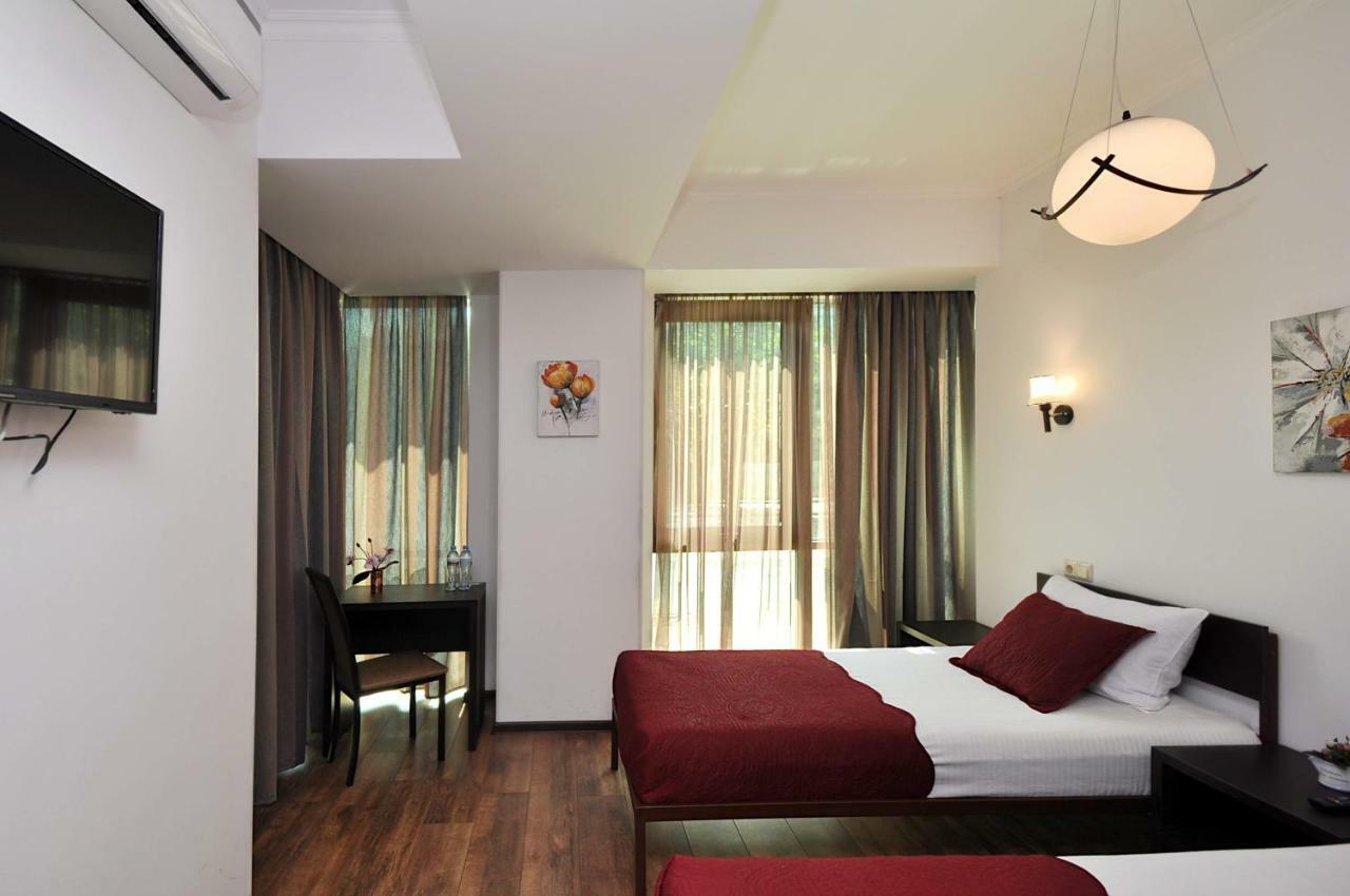 Tbilisi Check In Hotel Luaran gambar
