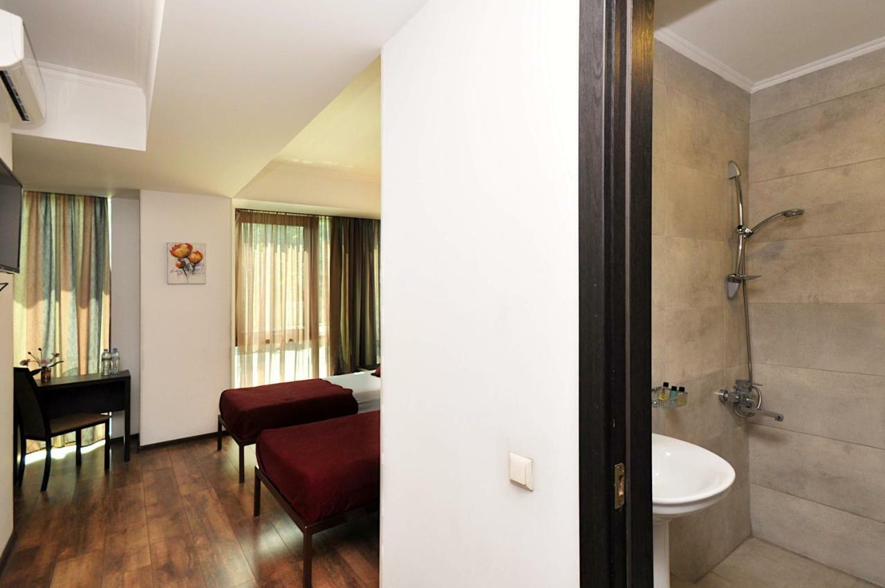 Tbilisi Check In Hotel Luaran gambar