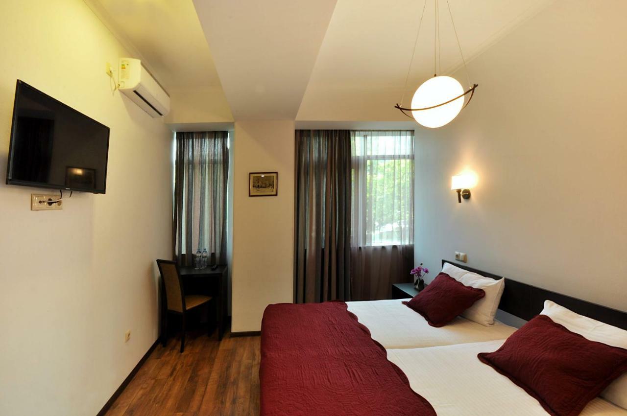 Tbilisi Check In Hotel Luaran gambar