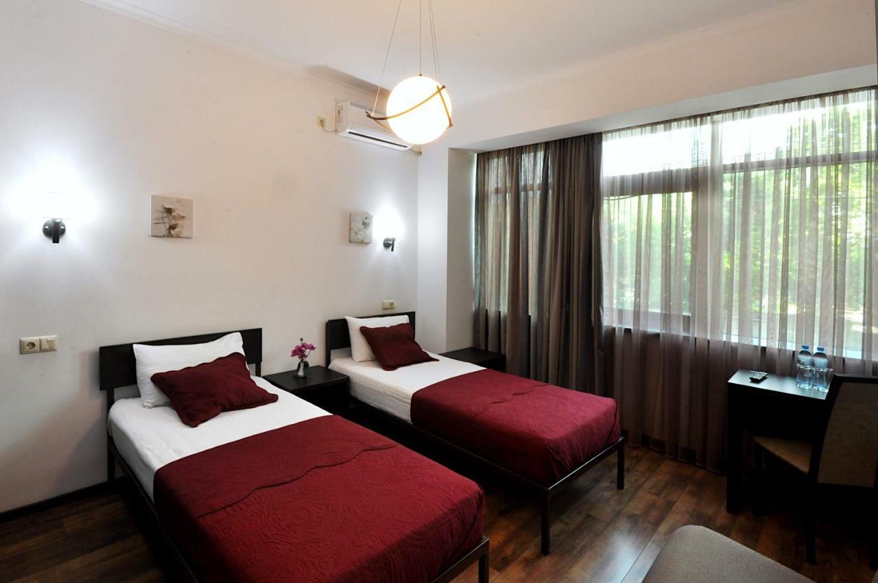Tbilisi Check In Hotel Luaran gambar